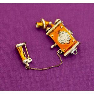 Vintage Old Telephone Brooch - Q26